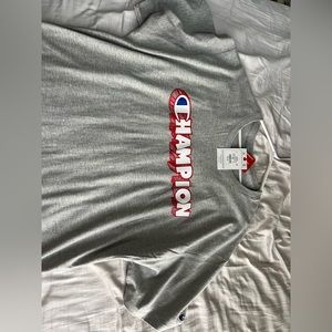 Champion T-shirt